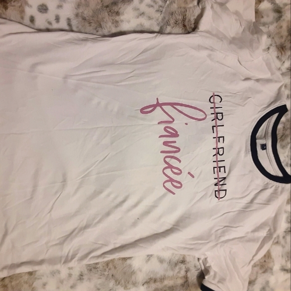 None Tops - Nwot miss to mrs shirt